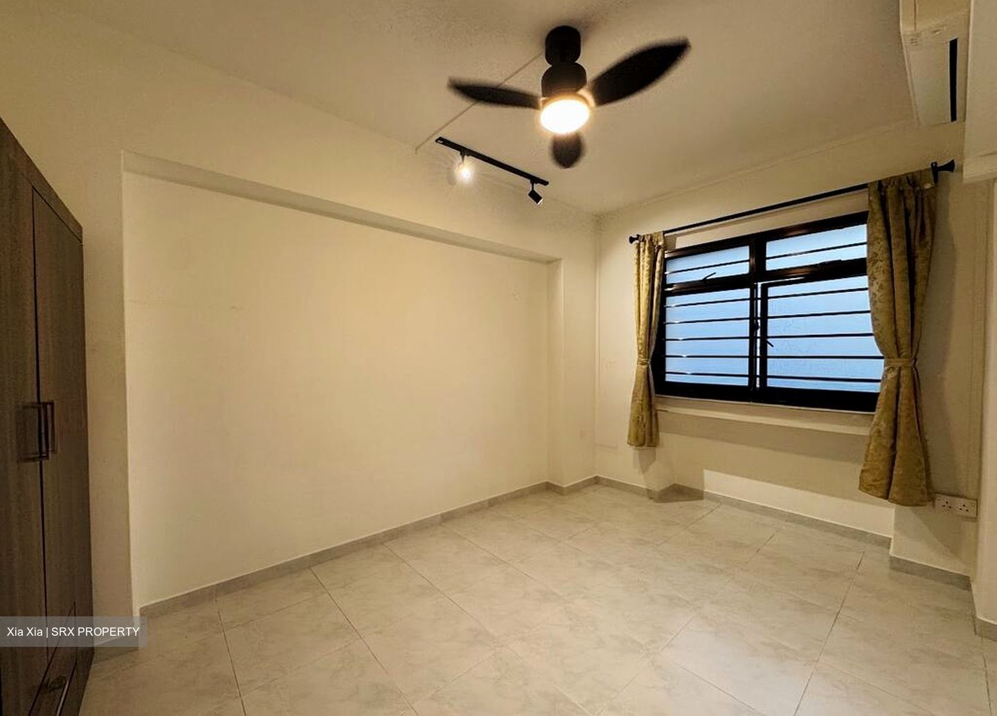 Sengkang East Way (Sengkang), HDB 3 Rooms #503168571
